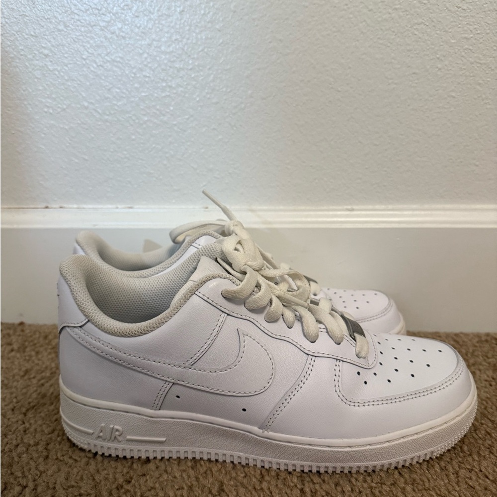 Women’s Nike Air Force 1 White Sneakers